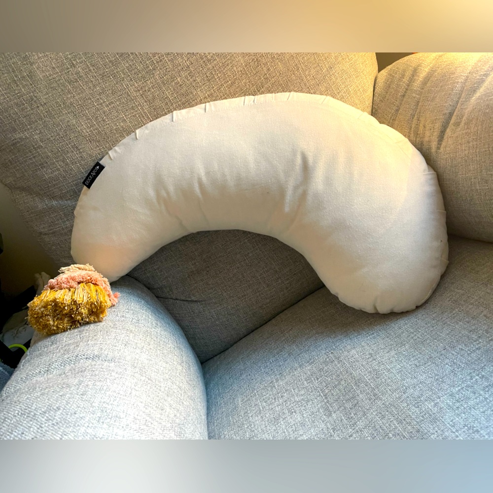 DockATot La Maman Wedge Nursing Pillow